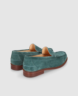 Riley M PL - Essence