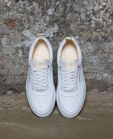 Tribunal M AB - Blanc