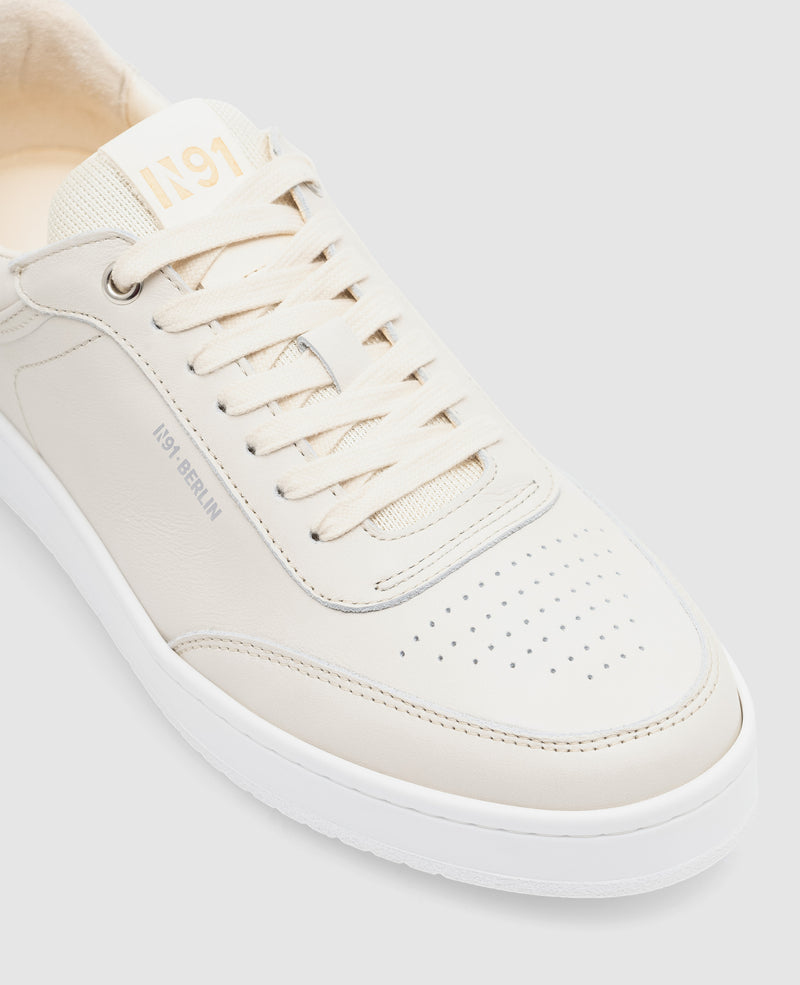 Tribunal M AB - Beige
