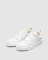 Tribunal W AB - Blanc