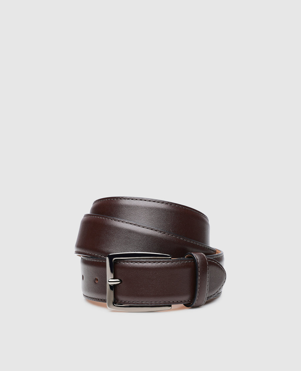 https://www.shoepassion.fr/cdn/shop/files/basic_belt_color_4_dark_brown-01_840c5be9-4298-4393-88f8-8db9635b9abd_1024x.jpg?v=1722868822